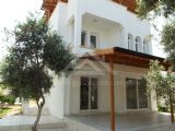Akbükte Satılık Denize 150 Metre Site İçinde Müstakil Cazip Fiyata Villa Akbükte Satılık Denize 150 Metre Site İçinde Müstakil Cazip Fiyata Villa