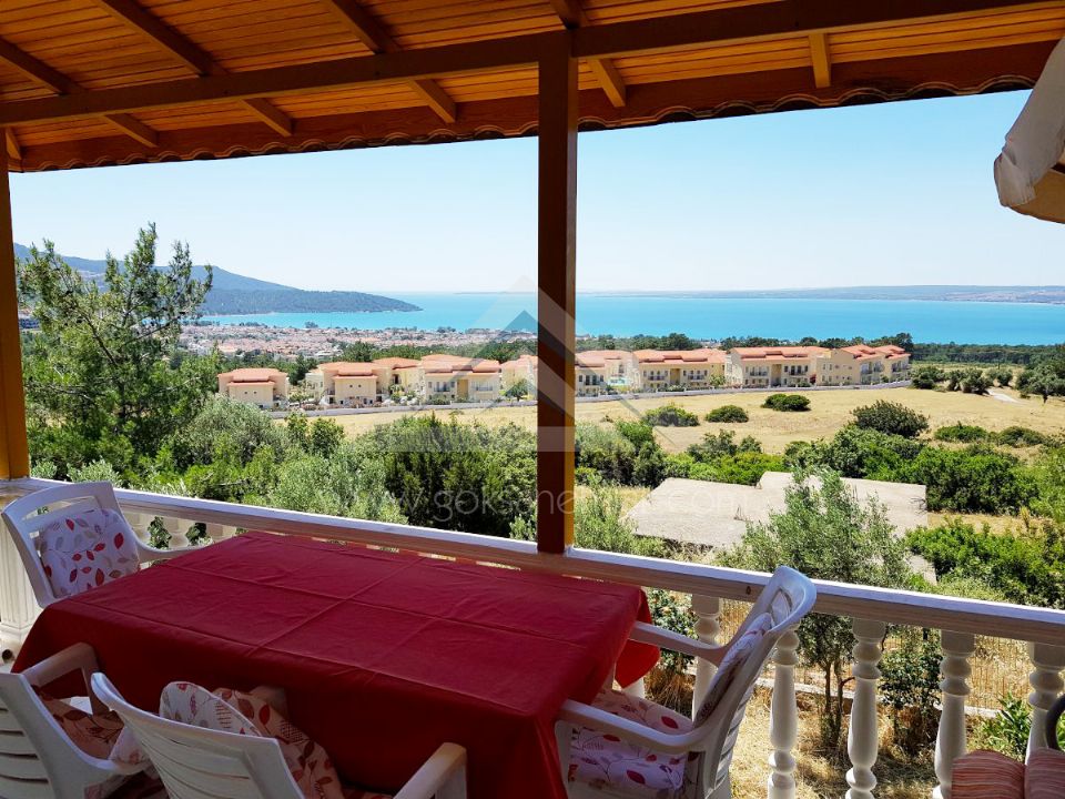 3+1 Duplex Cottage with Full Sea View and Large Garden for Sale in Akbük